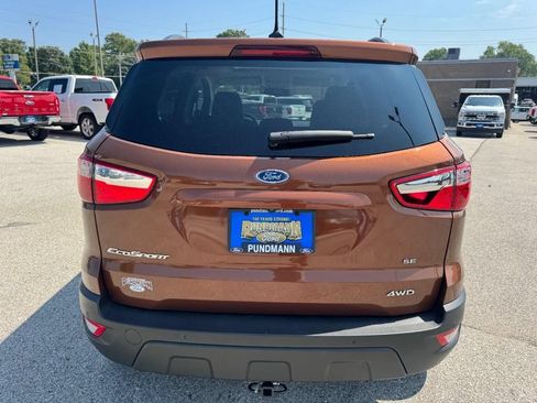 Used 2019 Ford EcoSport SE w/ SE Convenience Package AWD/4WD image 4