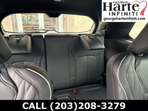 New 2026 INFINITI QX60 Autograph image 13