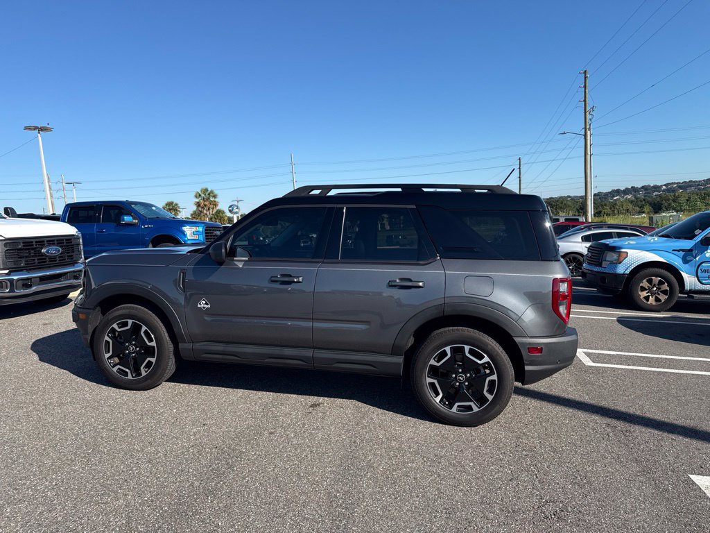 Used 2024 Ford Bronco Sport Outer Banks w/ Tech Package AWD/4WD image 4