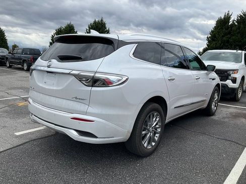 Used 2023 Buick Enclave Avenir w/ Trailering Package, 5000 lbs. image 7