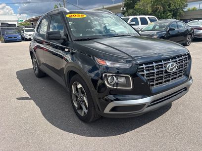 Used 2025 Hyundai Venue SEL