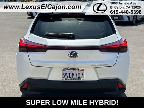 Used 2025 Lexus UX 300h AWD w/ Accessory Package (Z2) image 5