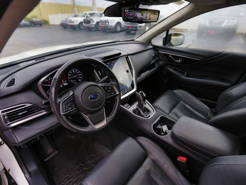 Used 2023 Subaru Outback Touring XT AWD/4WD image 3