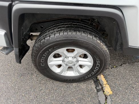 Used 2007 Toyota FJ Cruiser 4WD image 15