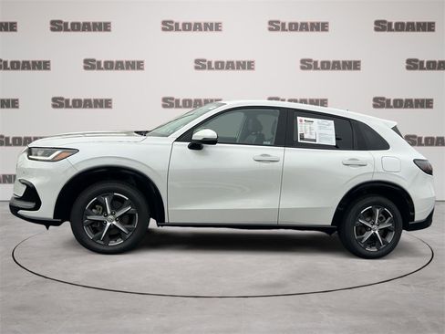 Used 2023 Honda HR-V EX-L image 2