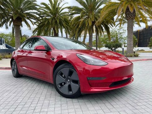 Used 2022 Tesla Model 3 image 38