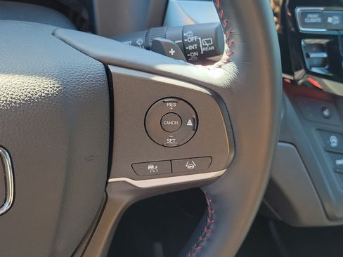 Used 2024 Honda Odyssey Sport image 23