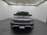 Used 2022 Jeep Compass Latitude w/ Convenience Group image 2