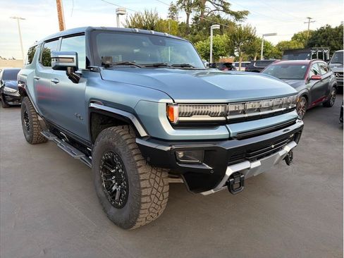 Used 2024 GMC Hummer EV 3X w/ Omega Edition AWD/4WD image 3