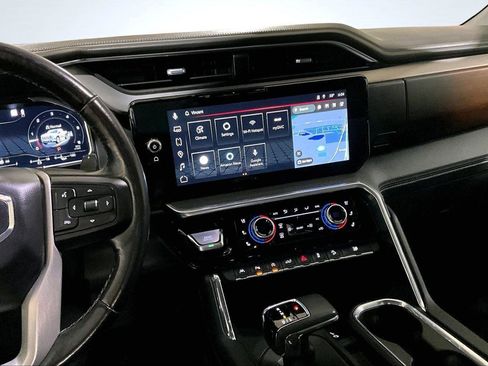 Used 2022 GMC Sierra 1500 Denali image 8