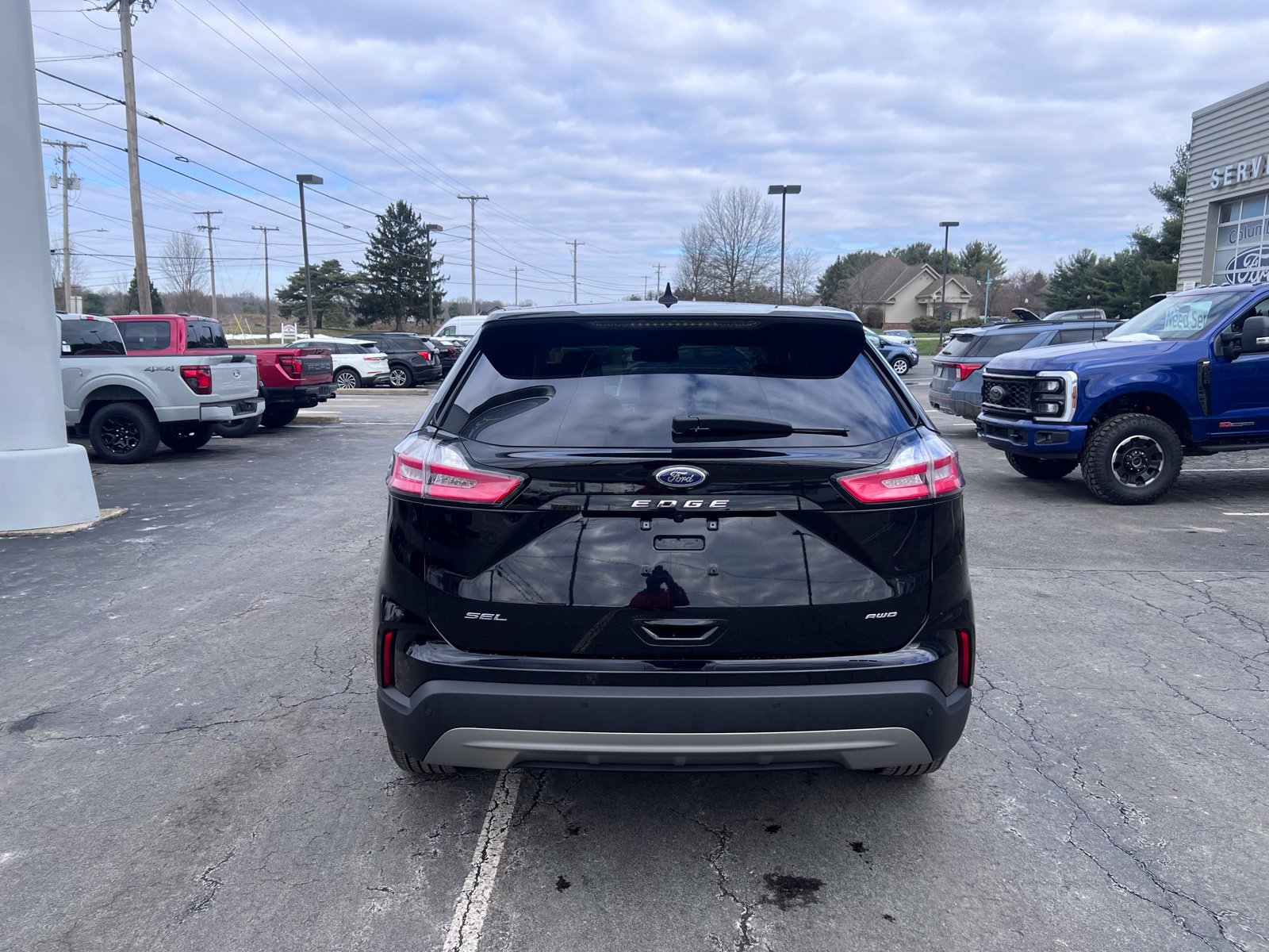 Used 2023 Ford Edge SEL w/ Convenience Package AWD/4WD image 6