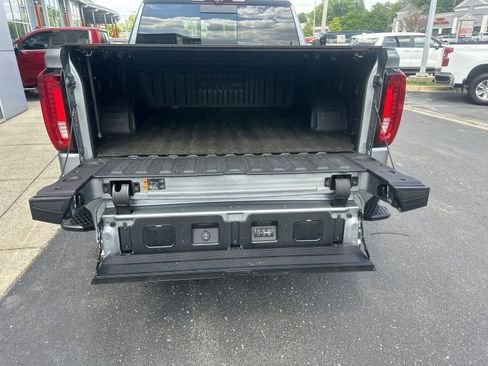 Used 2025 GMC Sierra 1500 Denali Ultimate AWD/4WD image 21