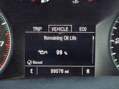 Used 2023 Chevrolet Malibu LT FWD image 27