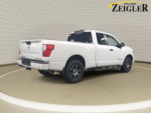 Certified 2024 Nissan Titan SV w/ Accessory Utility Package image 5