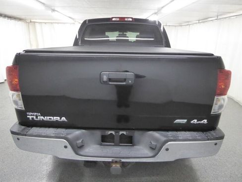 Used 2012 Toyota Tundra Limited w/ Platinum Pkg AWD/4WD image 5