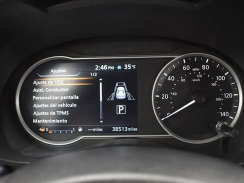 Used 2024 Nissan Versa SV w/ Trunk Package image 25