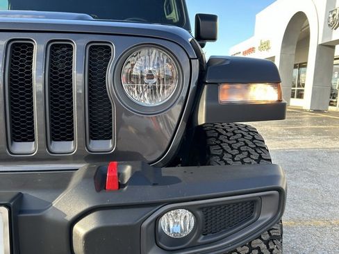 Used 2022 Jeep Wrangler Rubicon image 3