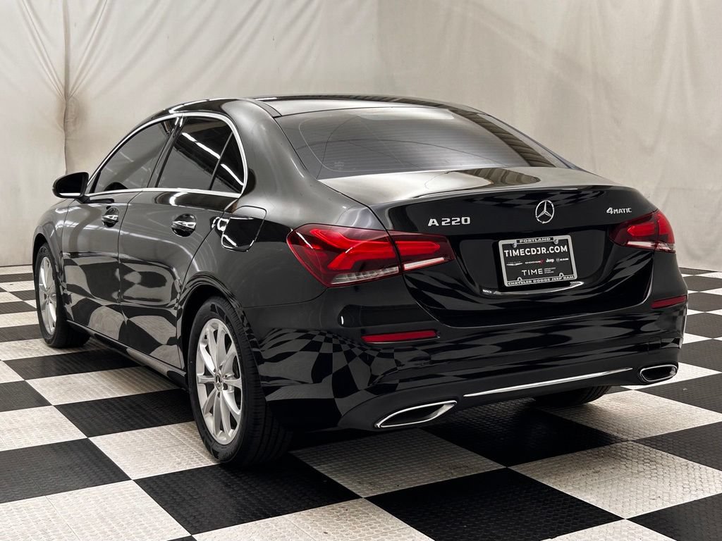 Used 2019 Mercedes-Benz A 220 4MATIC image 5
