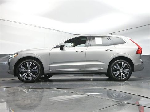 Used 2023 Volvo XC60 B5 Plus w/ Protection Package Premier image 37