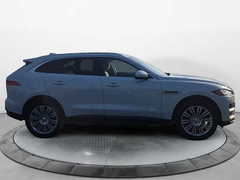 Used 2019 Jaguar F-PACE Portfolio AWD/4WD image 6