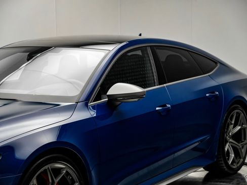 Used 2024 Audi RS 7 Performance w/ Executive Package image 24