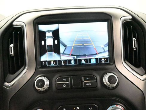 Used 2023 GMC Sierra 3500 Denali w/ Denali Black Diamond Edition AWD/4WD image 18