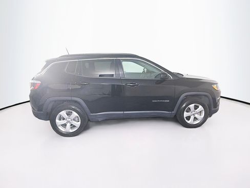 Used 2021 Jeep Compass Latitude w/ Sun and Sound Group AWD/4WD image 10
