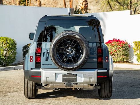 New 2025 Land Rover Defender 110 S AWD/4WD image 8