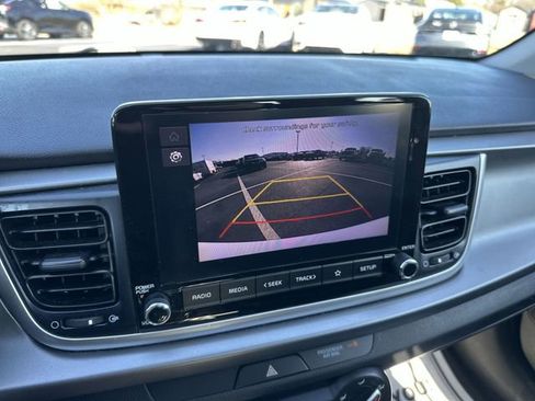 Used 2023 Kia Rio LX FWD image 17