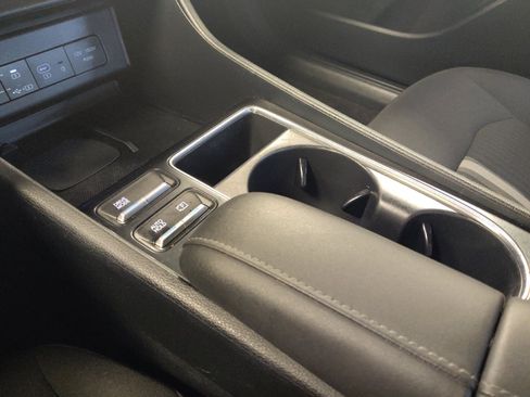 Used 2025 Hyundai Sonata SEL FWD image 26