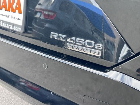 Used 2023 Lexus RZ 450e Premium w/ Technology Package AWD/4WD image 8