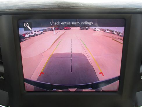 Used 2019 RAM 1500 Laramie image 33