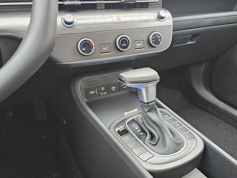 New 2026 Hyundai Kona SE image 20