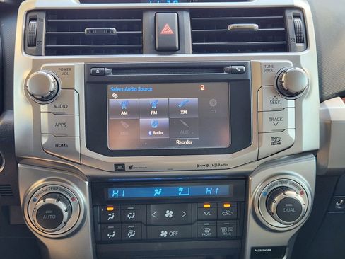 Used 2018 Toyota 4Runner Limited image 14