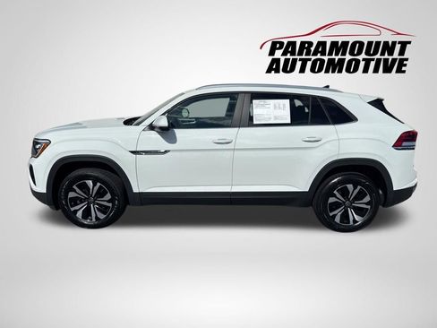 Certified 2024 Volkswagen Atlas Cross Sport SE AWD/4WD image 4