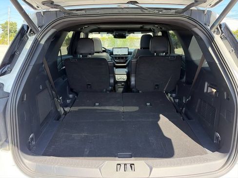 Used 2026 Ford Explorer Tremor w/ Tremor Ultimate Package AWD/4WD image 34