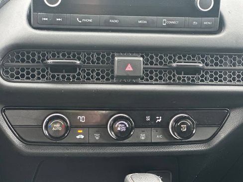 Used 2025 Honda HR-V LX image 24