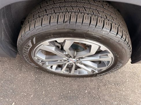 Used 2019 GMC Terrain SLT w/ Preferred Package image 43