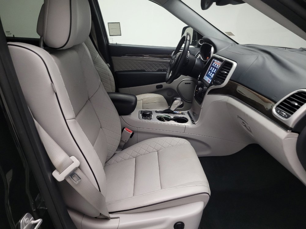Used 2018 Jeep Grand Cherokee Summit AWD/4WD image 21