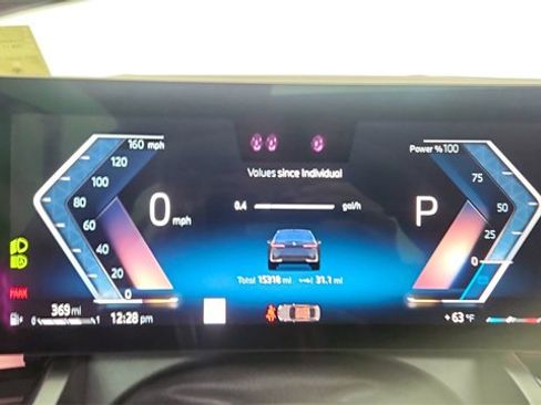 Used 2026 BMW 540i xDrive image 40