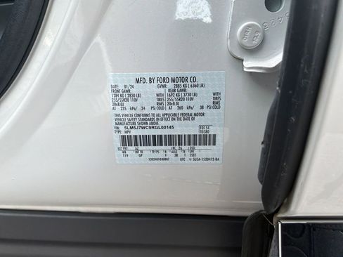 Certified 2024 Lincoln Aviator Reserve image 2