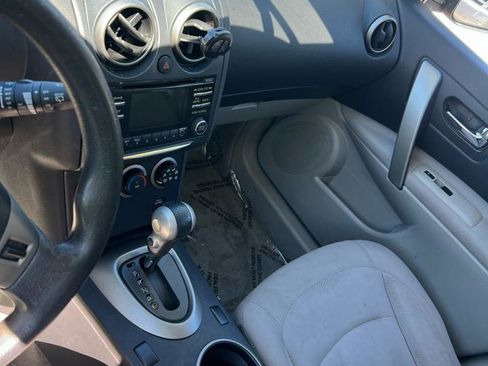 Used 2014 Nissan Rogue S w/ Convenience Package image 10