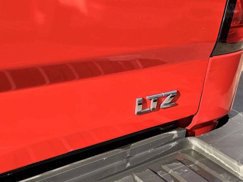 Used 2015 Chevrolet Silverado 3500 LTZ image 6