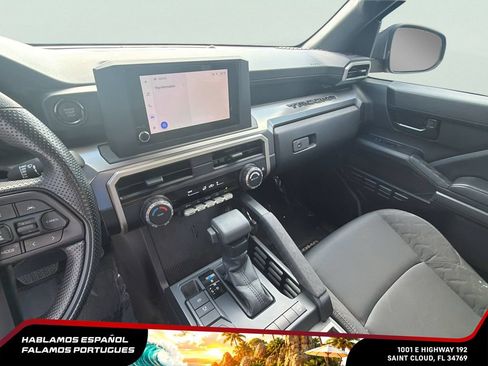 Used 2025 Toyota Tacoma SR5 RWD image 17