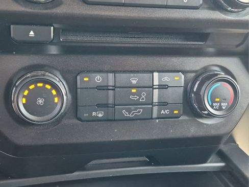 Used 2018 Ford F150 XL w/ Equipment Group 101A Mid RWD image 26