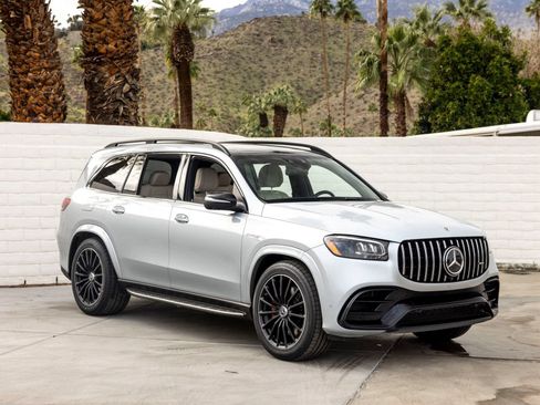 Used 2023 Mercedes-Benz GLS 63 AMG 4MATIC image 2