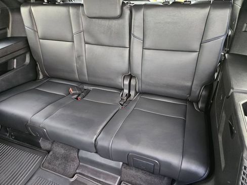 Used 2024 Toyota Sequoia Platinum AWD/4WD image 15
