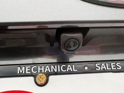 Used 2022 Subaru Forester Premium AWD/4WD image 24