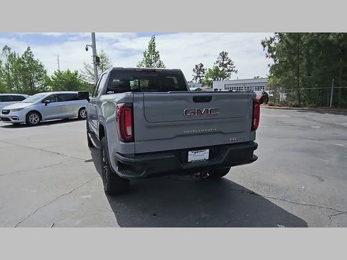 Used 2024 GMC Sierra 1500 AT4X AWD/4WD image 31