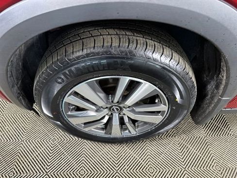 Used 2023 Nissan Pathfinder SL image 10